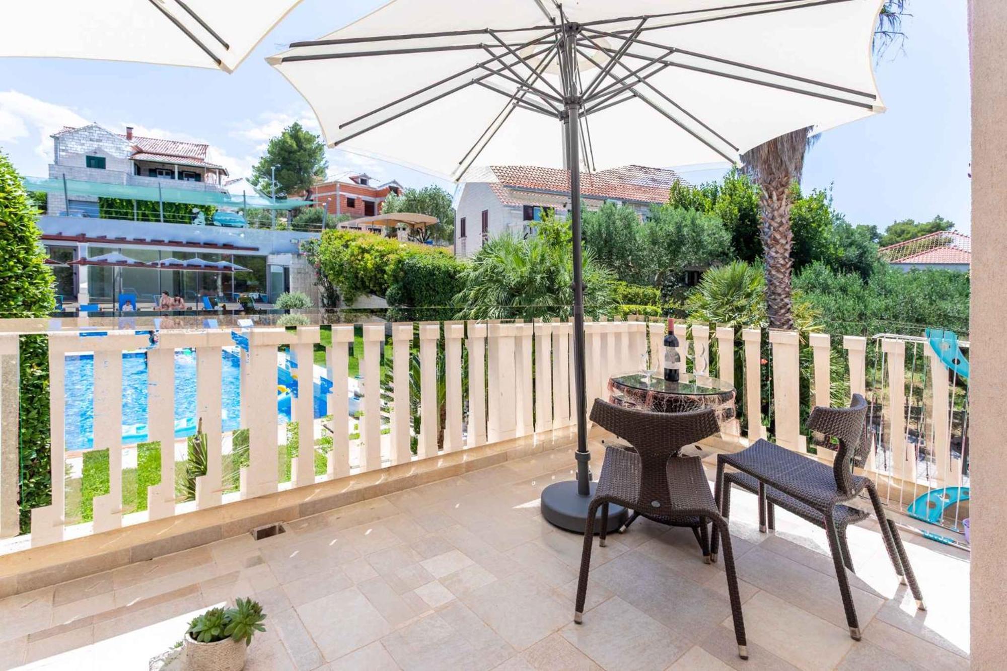 Apartment In Podstire - Insel Brac 42460